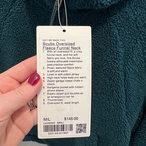 BNWT Lululemon Scuba Oversized Fleece Funnel Neck M/L